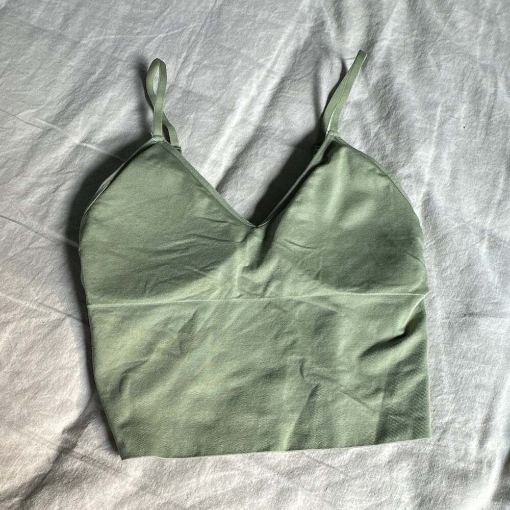 Streetwear Society Women’s XS/S Green Solid Wireless Stretchy Knit Tank Bralette - Picture 3 of 4